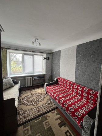 Оренда кімнати в гуртожитку (район 12 школи) - фото 1