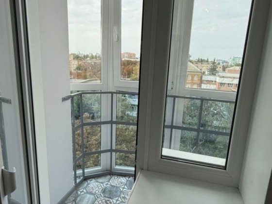 Здається однокімнатна квартира,в центрі міста, вул.Соборності, б.60 Д З 15.08.26р