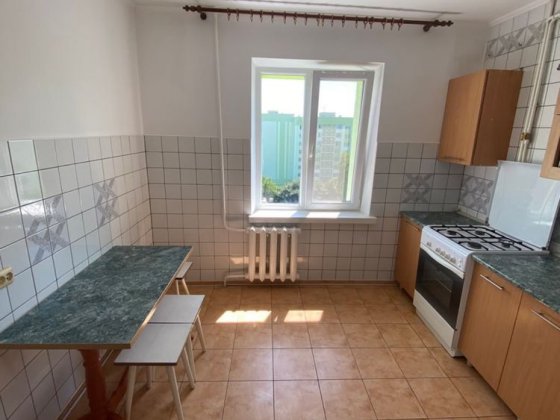 Оренда 1 кімнвтної квартири по вул. Кулика і Гудачека Рівне