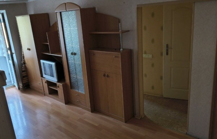 Оренда гарної ,затишної однокімнатної квартири  район (ЖБІ) - фото 1