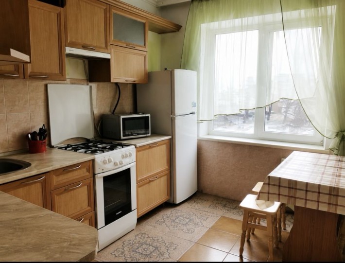 Здається 2к. Квартира по вул. Злуки поруч з Парком - фото 1
