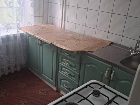 Гарна однокімнатна квартира в Херсоні . Вікна на Миколаїв . Херсон
