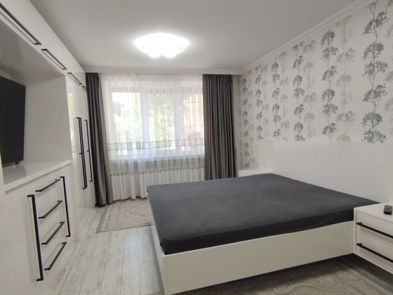 2 кімнатна квартира, район парку Черновцы