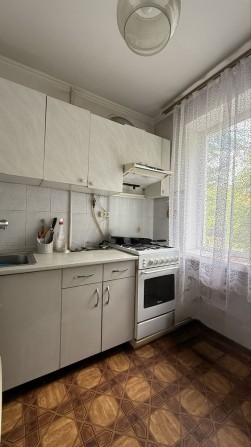 Здається 3х кім.квартира по вул. Комарова - фото 1