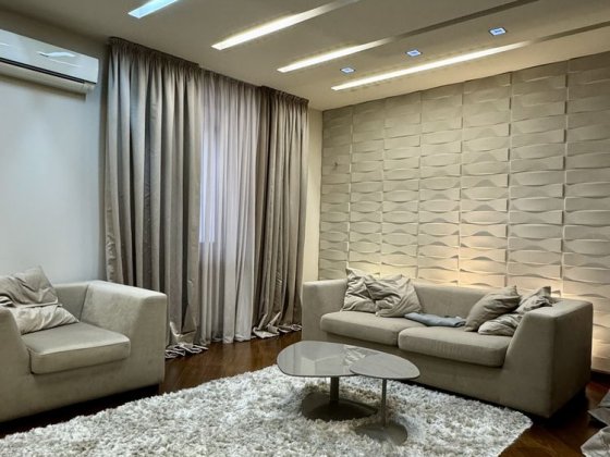 1.5 кімнатна квартира 65 м²