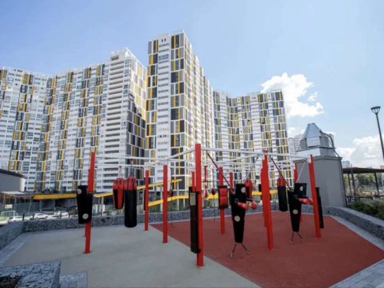 Продаж 2-к квартири вул. Микільсько-Слобідська 8 Киев