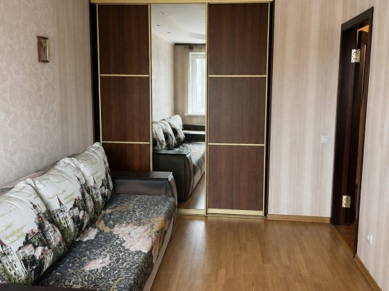 Продаж 1 кімнатної квартири вул. Привокзальна, 12, Дарницький район Киев