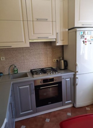 Продаж 2-к квартири вул. Маккейна Джона 20 - фото 1