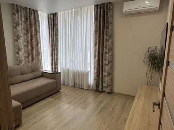 Продаж 1-к квартири Харківське шосе 190 Київ
