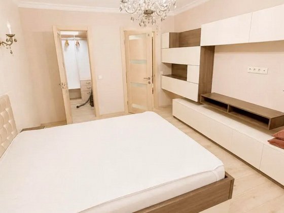 Продаж 2 кімнатної квартири на вул.Урлівська, 23 Позняки Дарницький район Киев