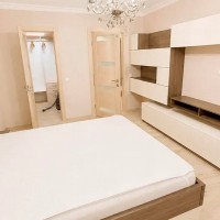 Продаж 2 кімнатної квартири на вул.Урлівська, 23 Позняки Дарницький район Киев