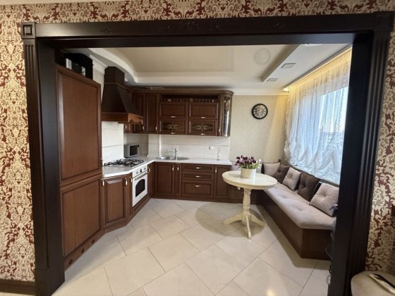 ‼️ПРОДАМ 3 кімнатну квартиру в ЦЕНТРІ МІСТА‼️ Белая Церковь