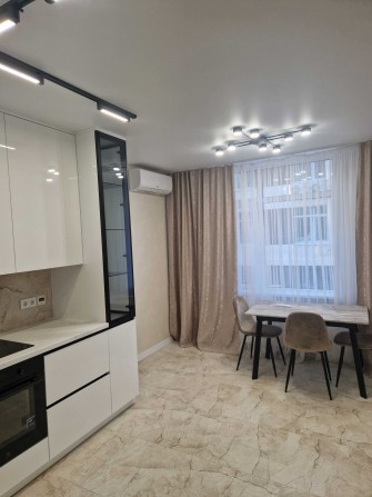Продаж квартири Жк Лавандовий - фото 1