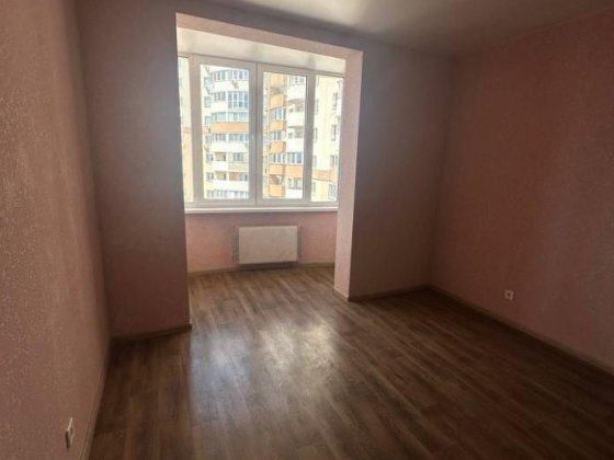 Продаж 3-к 77 кв м Київський Шлях 95 Борисполь