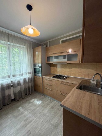 Продаж 2-ної квартири, 4й мікрорайон - фото 1