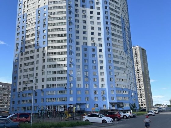 Продам 3-ну квартиру в новобудові на Москаленко!