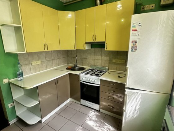 Прода 2 х кімнатну квартиру Бровари вул. Сергія Москаленка Бровары