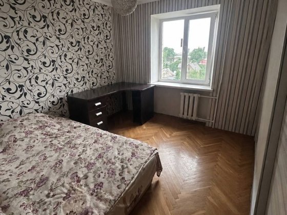 Продаж 3-х кімнатної квартири на Водопойній Белая Церковь