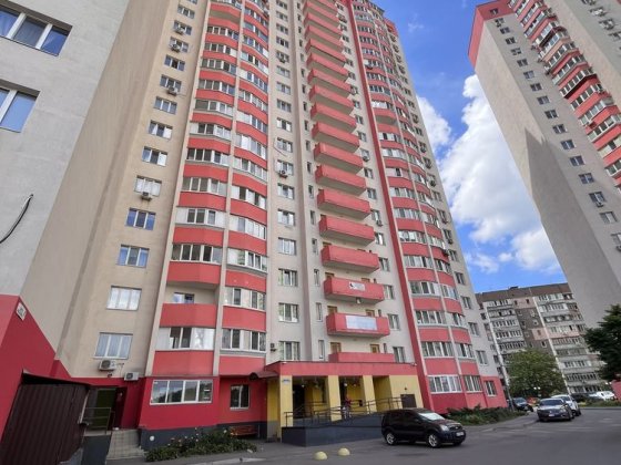 Продаж 1 к квартира ЖК Олімпійський Торгмаш Бровары