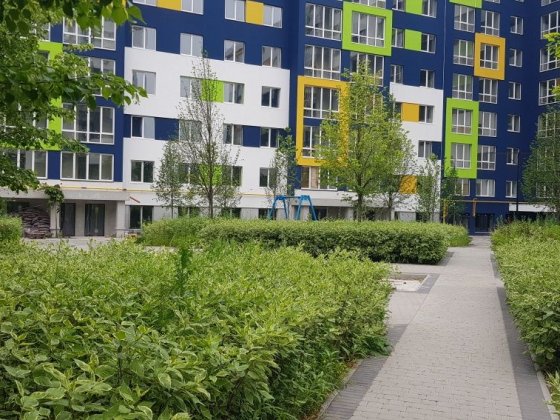 1-кімнатна студія в обжитому будинку в центрі Бучі Буча