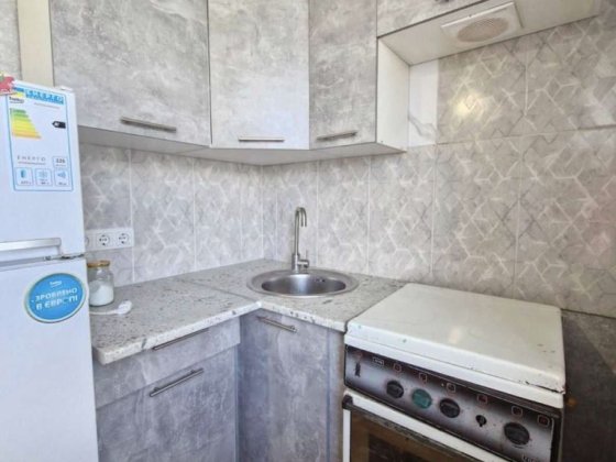 Продам квартиру 1 кім. по вул.Н.вал ( центр) Борисполь