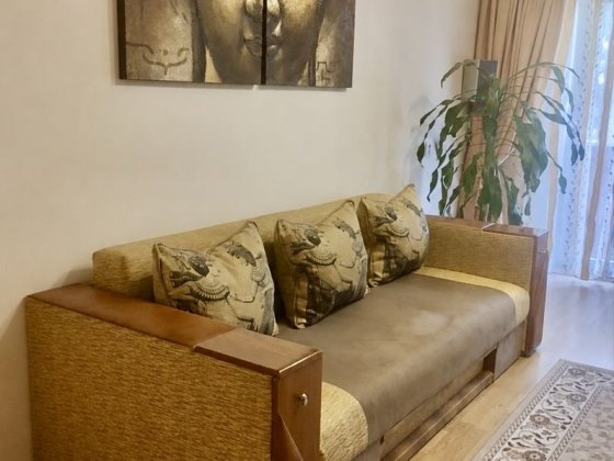 Продаж 2-кв  51.3 кв.м р-н СУМ-17 з меблями та технікою м. Бориспіль Борисполь