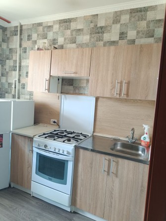 Продам однокімнатну  квартиру в Броварах район Ринку на Київській - фото 1