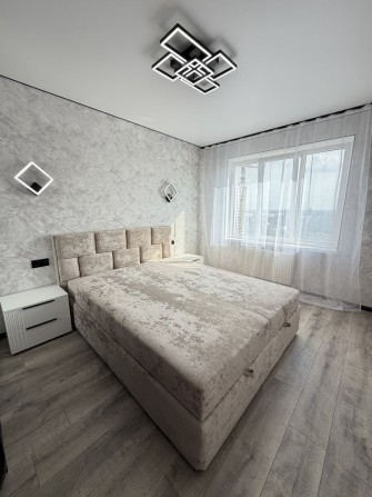 ПРОДАЖ!!! Шикарна 1 кімнатна нова квартира / ЖК АТЛАНТ / Металургів 35/ Є ГЕНЕРАТОР - фото 1