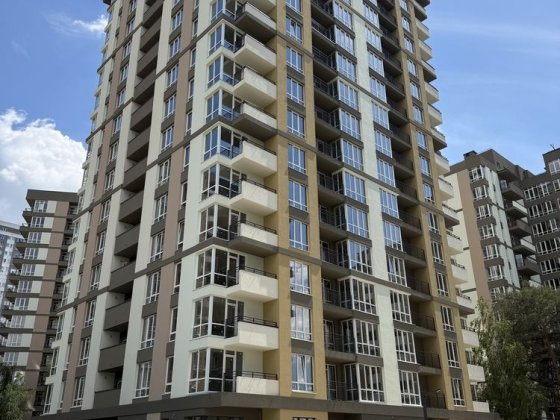 Продам квартиру-студію