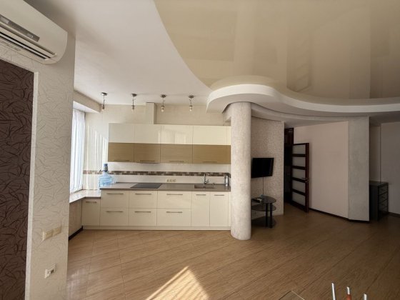 ‼️ПРОДАМ 3 кім квартиру в  ЦЕНТРІ міста ‼️ Белая Церковь