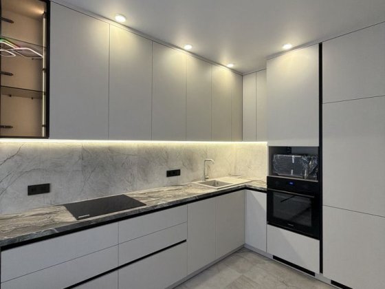 Продаж / ШИКАРНА НОВА 1к квартира / евро 2к / КРОНА ПАРК 2 / центр міста Бровары