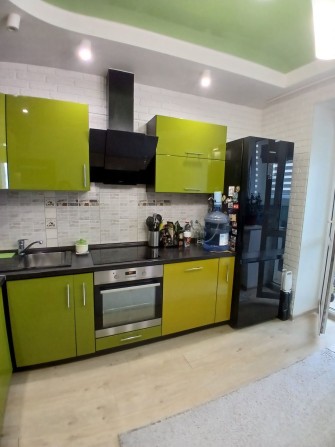 2-к квартира 60 м² в самому ЦЕНТРІ Бучі! Будинок Київміськбуд. - фото 1