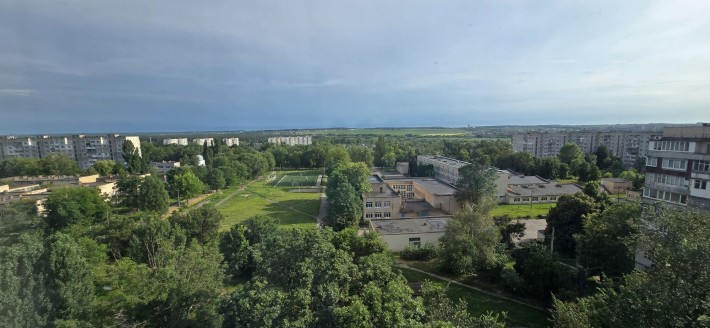 Торг !Продаж 2х кімнатної квартири під ремонт масив Незалежності  Терміново - фото 1