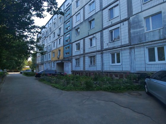 Простора 3-кімнатна квартира 71 м² Без комісії