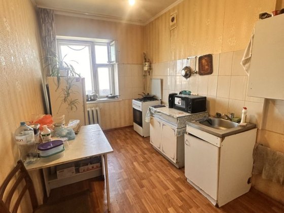 Продам 3-кімнатну квартиру в Борисполі, вул. Бабкіна, 12 Борисполь