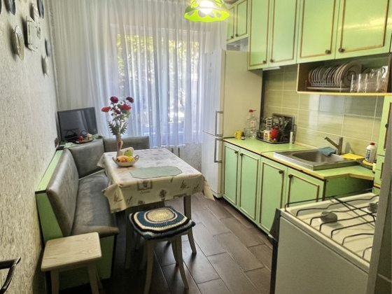 Продаж 2 кімнатної  з ремонтом, Водопійна Біла Церква