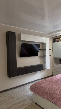 Продам трьох кімнатну квартиру - фото 1