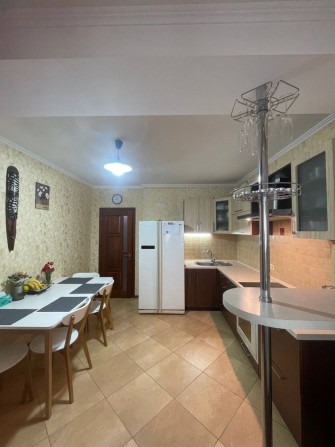 Продаж квартири з ремонтом! - фото 1