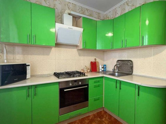 Продаж видової 3-ної квартири, 4-й мікрорайон. Белая Церковь