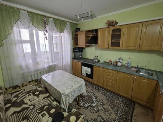 Продаж 1- к квартири на Незалежності, Масив, Бровари, Держ.програми