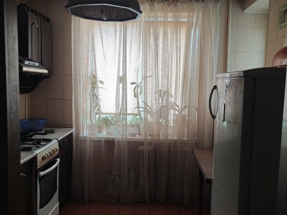 Продам 3-х кімнатну квартиру район залізничного селища. Белая Церковь