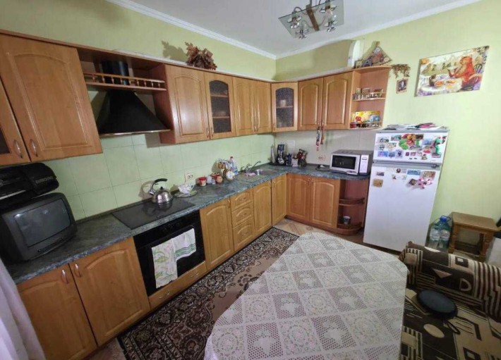продаж 1 кімнатної квартири, Центр, Незалежності. - фото 1