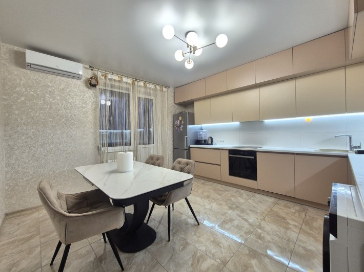 ЖК Саванна Сіті, продаж 3 к квартири 92 м² - фото 1