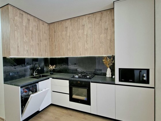 Власник, Продаж нової 2 кім квартири в ЖК Сади Вишневі,  Повна комплектація,  Переуступка Вишневое