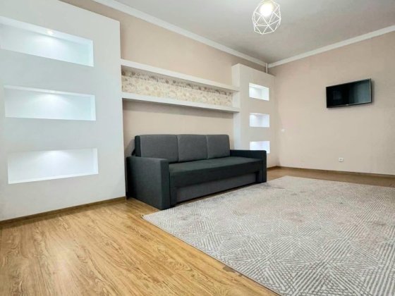 Продам 2-х кімнатну квартиру з ремонтом, технікою та меблями масив Леваневського Біла Церква