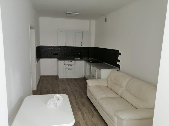 Продаж 3к квартира.   1 поверх!!! Власник - фото 1