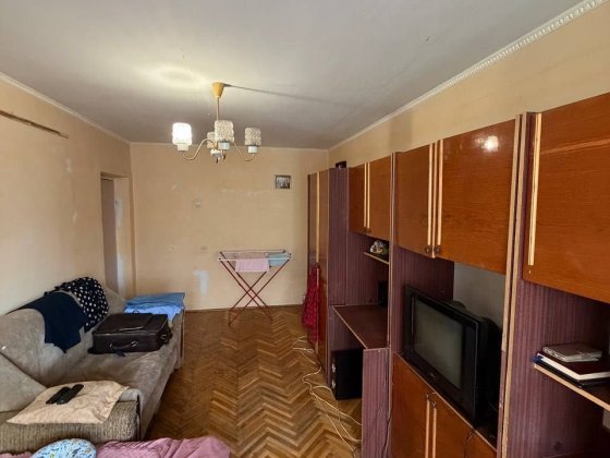 Продаж 2к квартири по вул. Пулюя (центральна частина міста) Ивано-Франковск