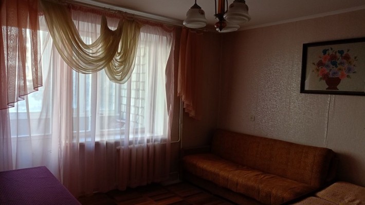 Продається 1 к квартира по вул Вовчинецькій - фото 1