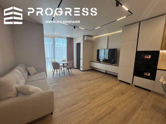 Продаж 1.5-кімнатної квартири з ремонтом ЖК Manhattan Івано-Франківськ