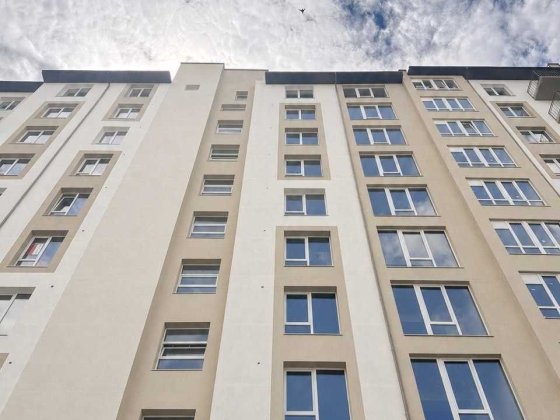 ТЕРМІНОВО! 2кім. квартира 64м2 поруч озера Ивано-Франковск